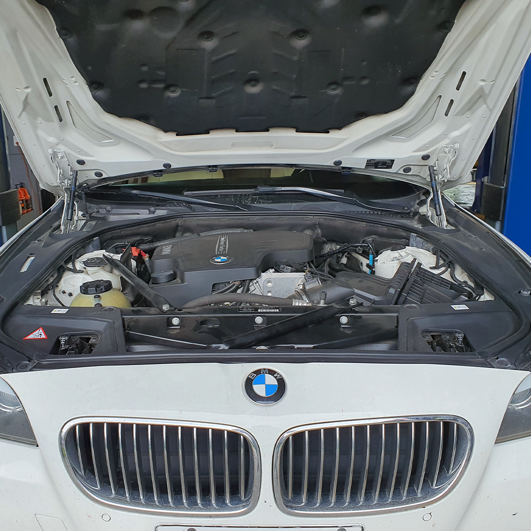 Taller mecánico profesional en Cumbayá Ecuador